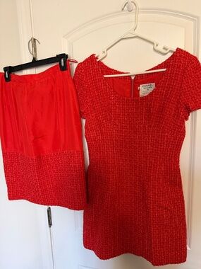 CHANEL Red Tweed Pencil Skirt - Classic Luxury